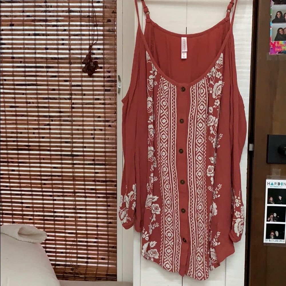 Xhilaration medium embroidered coldshoulder blouse